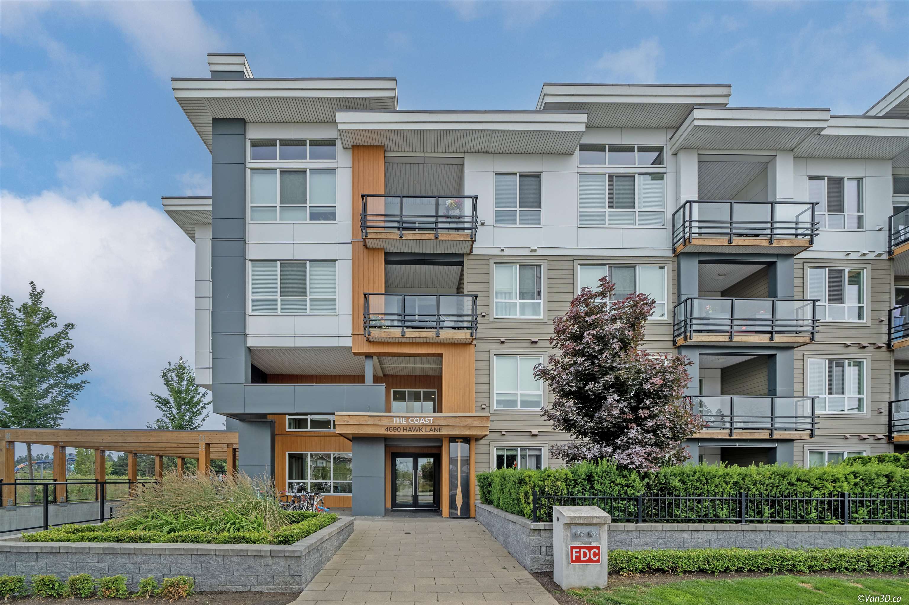 308 4690 HAWK LANE, Tsawwassen For Sale 569,000 Condos.ca