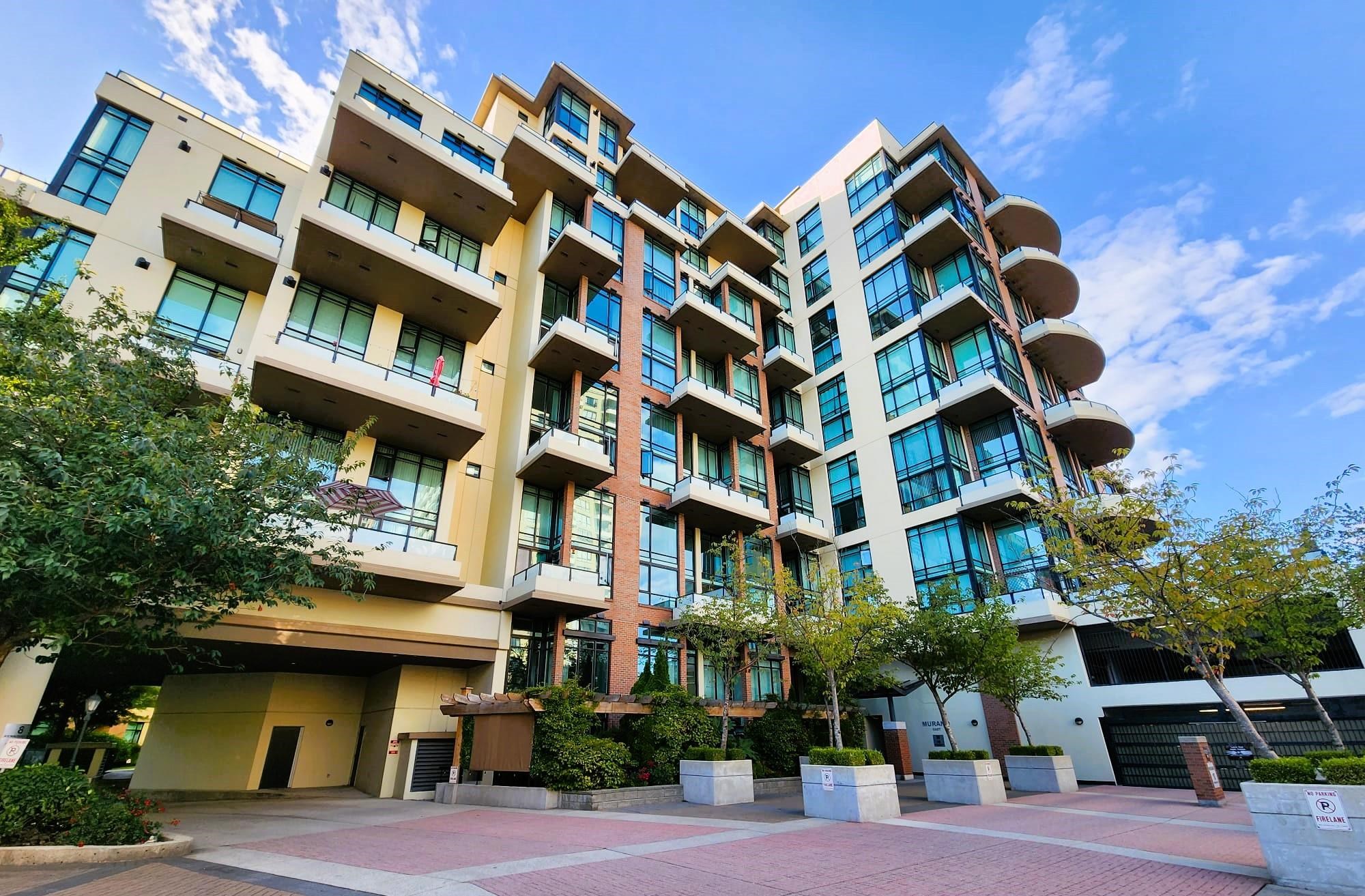 519 - 10 RENAISSANCE SQUARE, New Westminster | Sold, R2819029 | Condos.ca