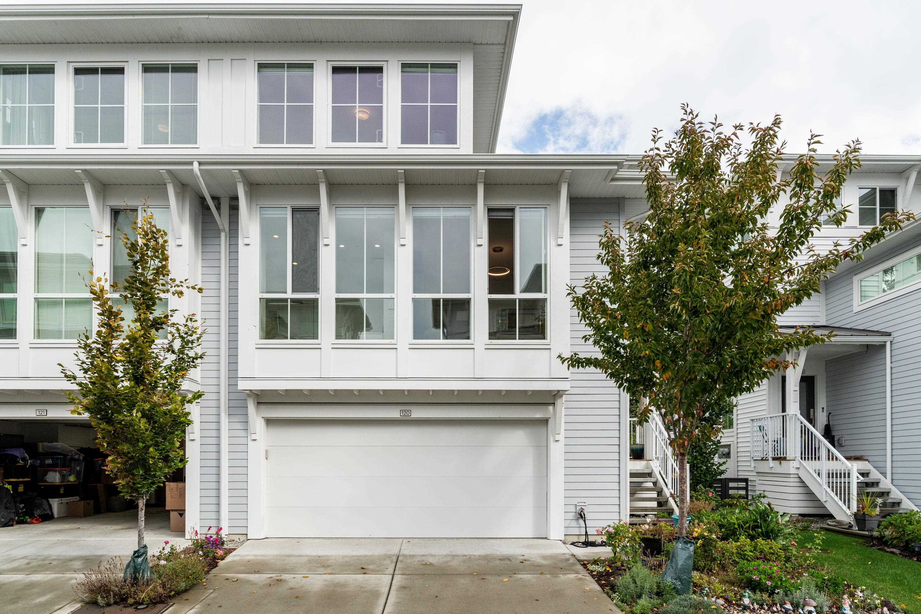 120 4638 ORCA WAY, Tsawwassen For Sale 1,225,000 Condos.ca