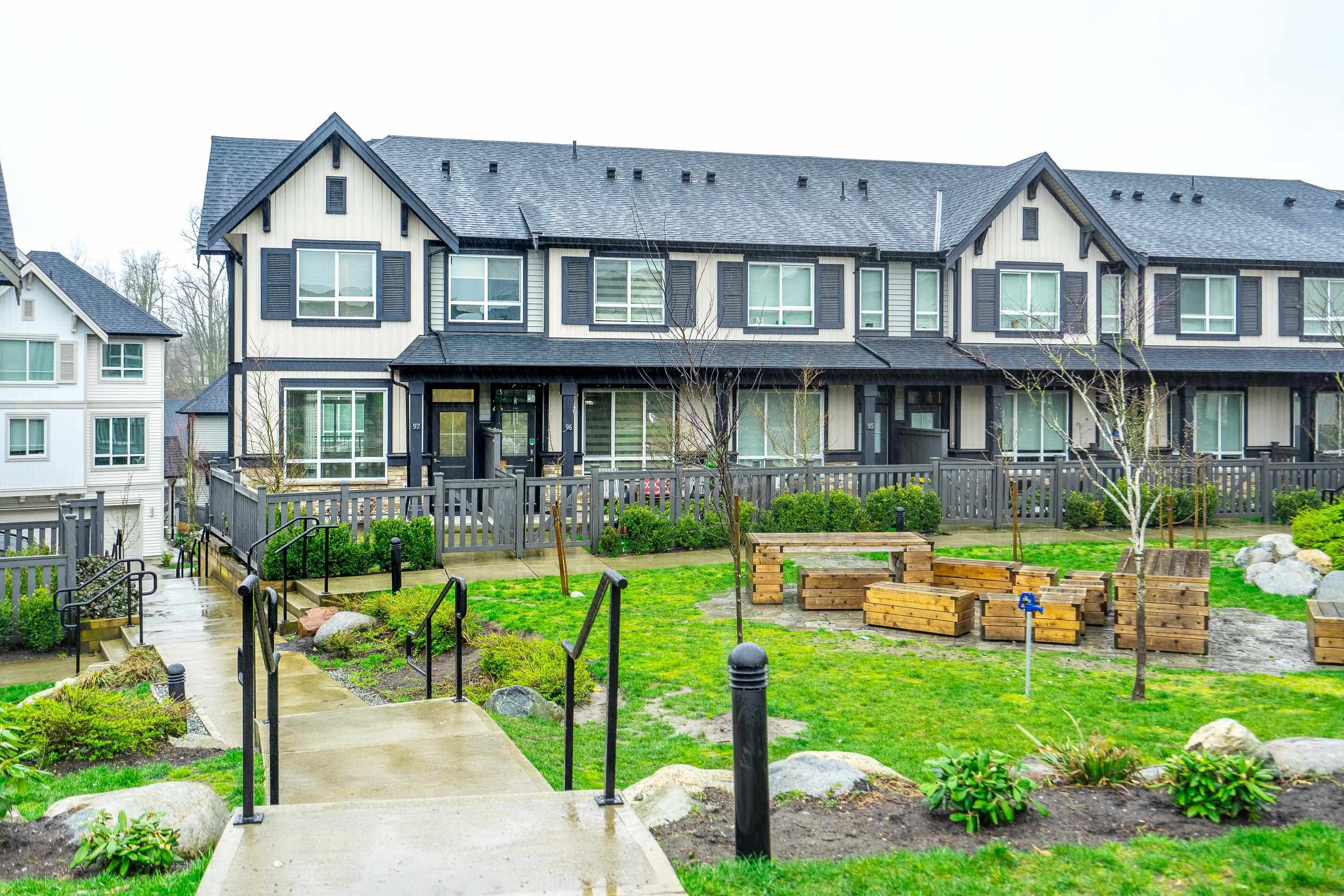 97 30930 WESTRIDGE PLACE, Abbotsford For Sale 799,000 Condos.ca