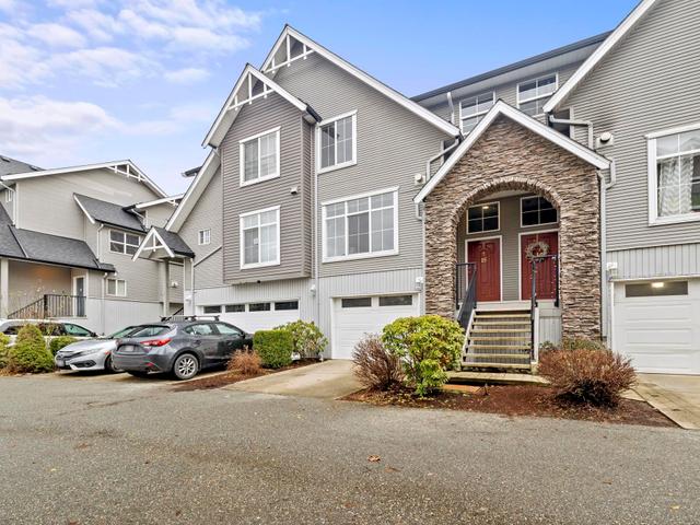 15 - 8881 WALTERS STREET