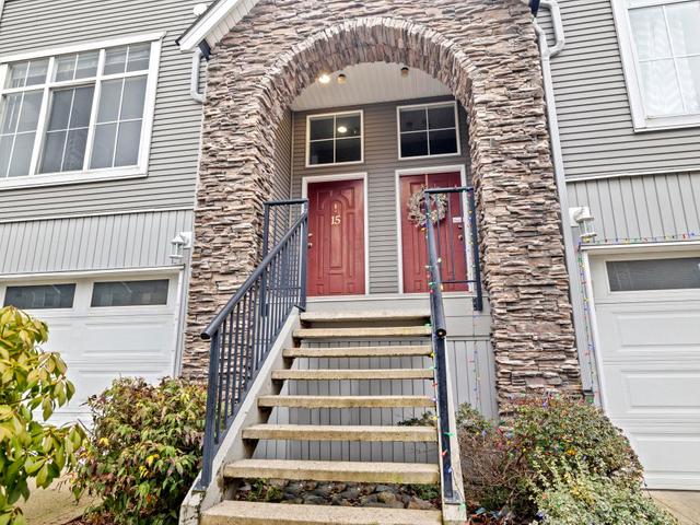 15 - 8881 WALTERS STREET