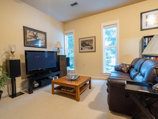 5394 WAKEFIELD BEACH LANE