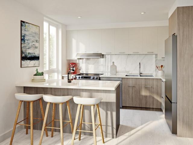 E514 - 13858 108 AVENUE