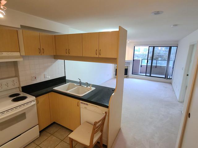 502 - 6611 COONEY ROAD
