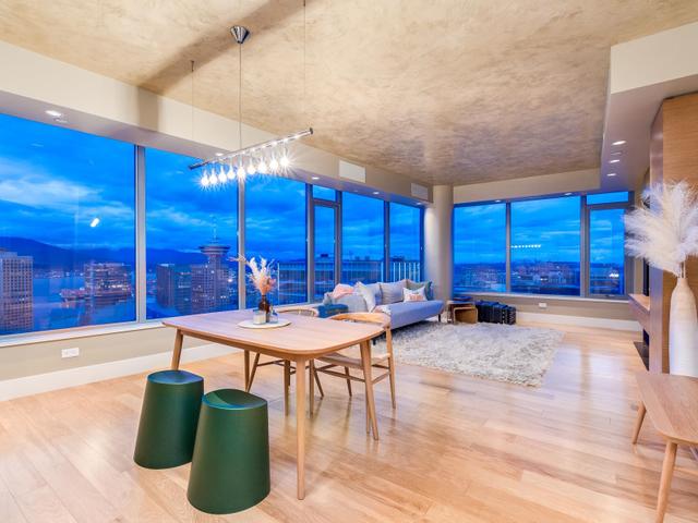 3204 - 667 HOWE STREET