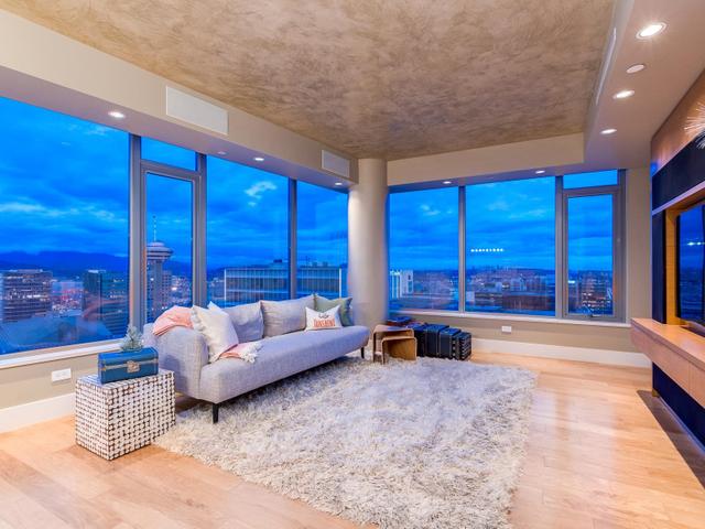 3204 - 667 HOWE STREET