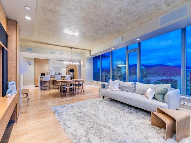 3204 - 667 HOWE STREET