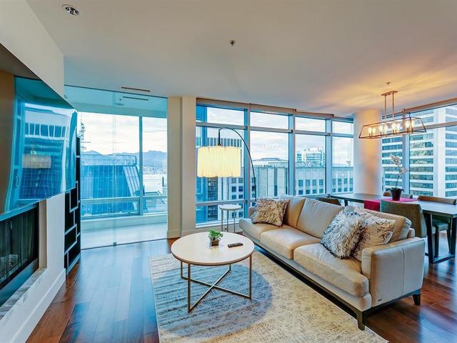 3X04 - 1111 ALBERNI STREET