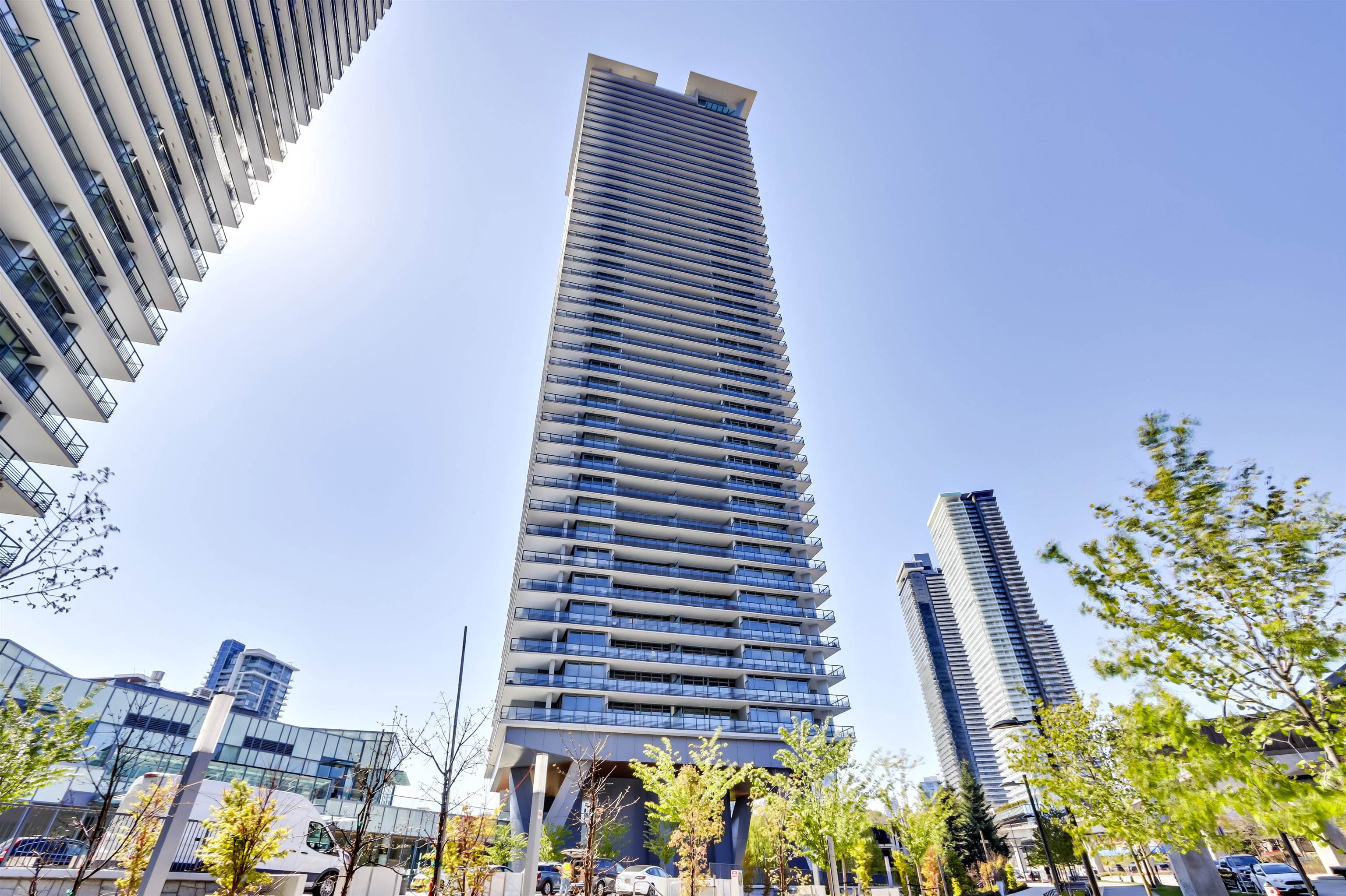 1102 4720 LOUGHEED HIGHWAY, Burnaby For Sale 858,000 Condos.ca