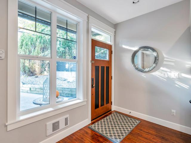 1598 PARKER PLACE