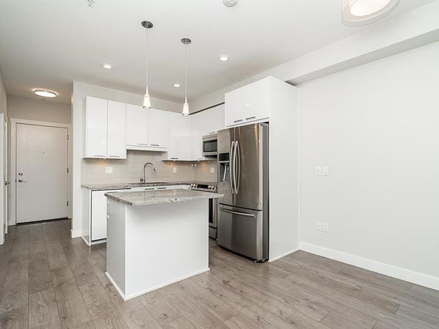 303 - 20686 EASTLEIGH CRESCENT