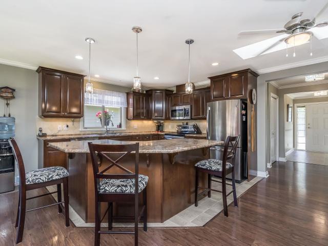 3 - 46000 THOMAS ROAD