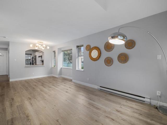 27 - 7433 16TH STREET