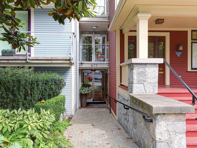 101 - 977 W 8TH AVENUE