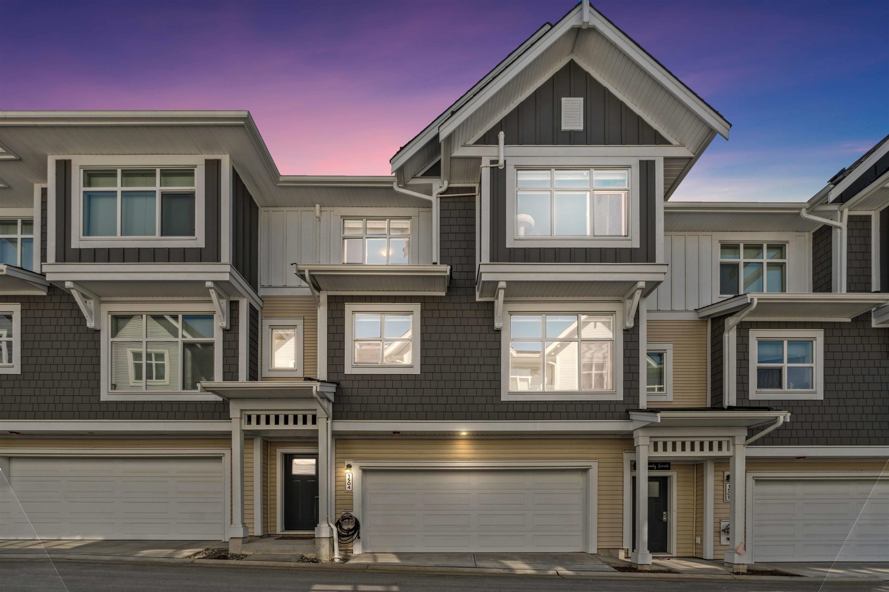 1504 - 11295 PAZARENA PLACE, Maple Ridge | Sold, R2931717 | Condos.ca