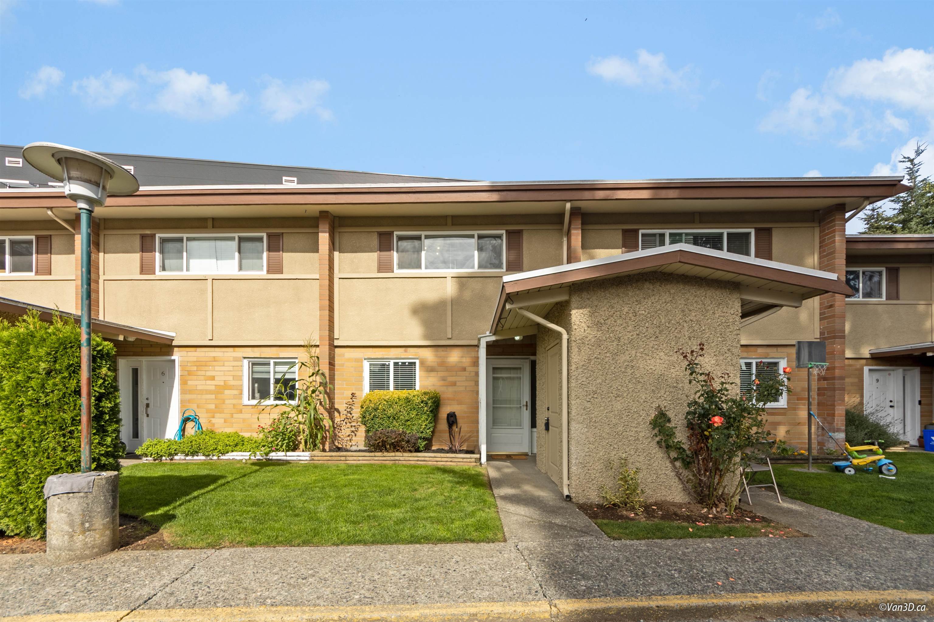 7 2048 MCCALLUM ROAD, Abbotsford For Sale 448,885 Condos.ca