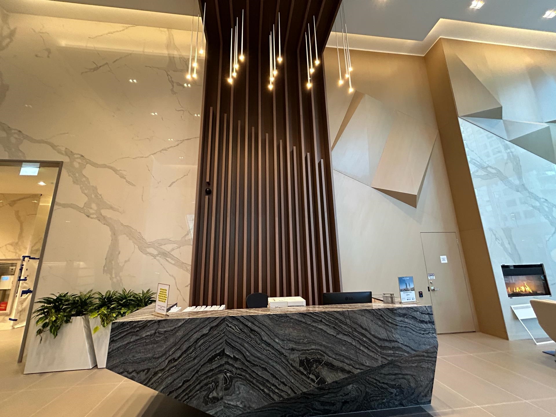 2006 680 QUAYSIDE DRIVE, New Westminster For Sale 917,800