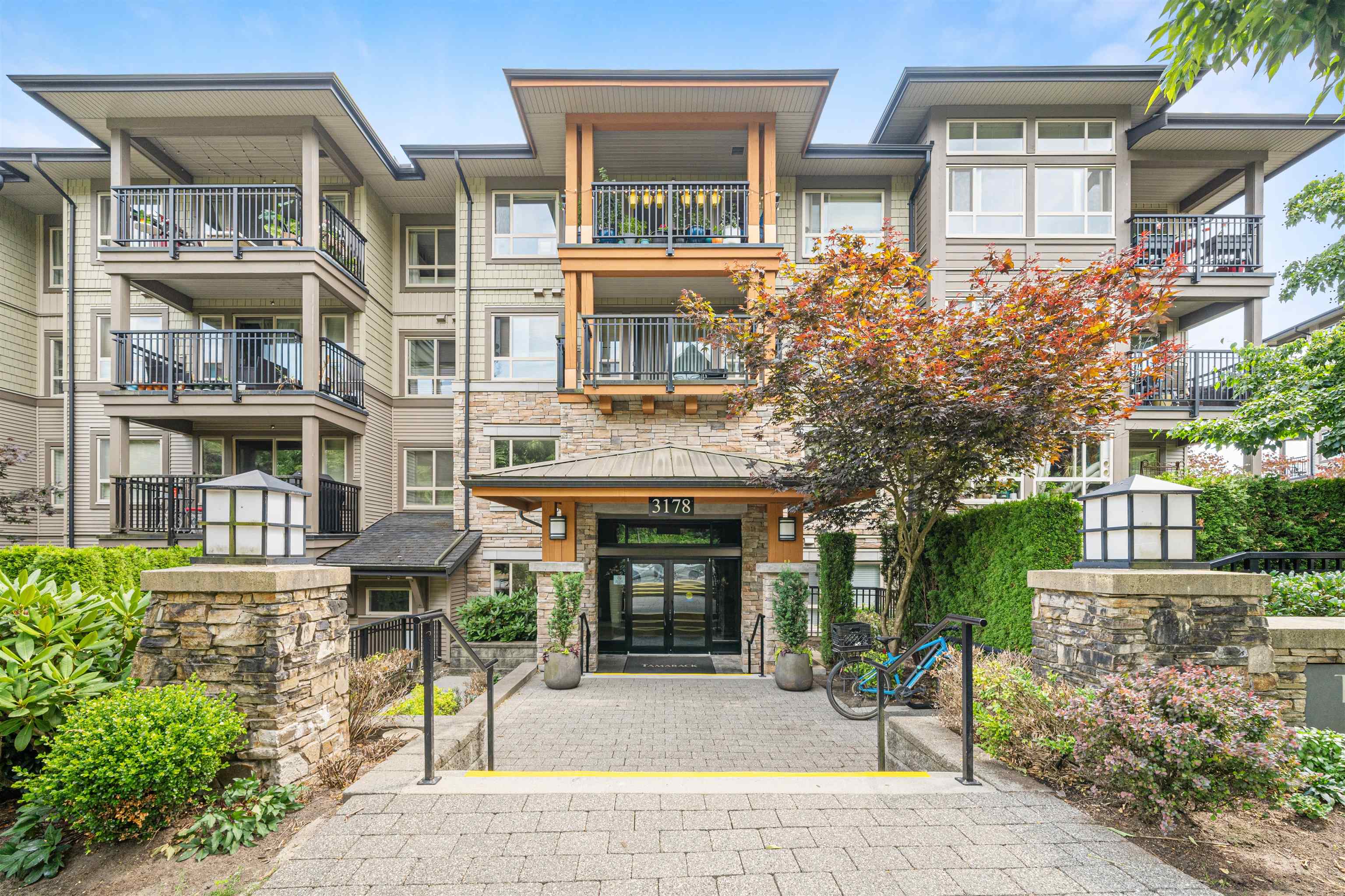 522 3178 DAYANEE SPRINGS BOULEVARD, Coquitlam For Sale 689,000