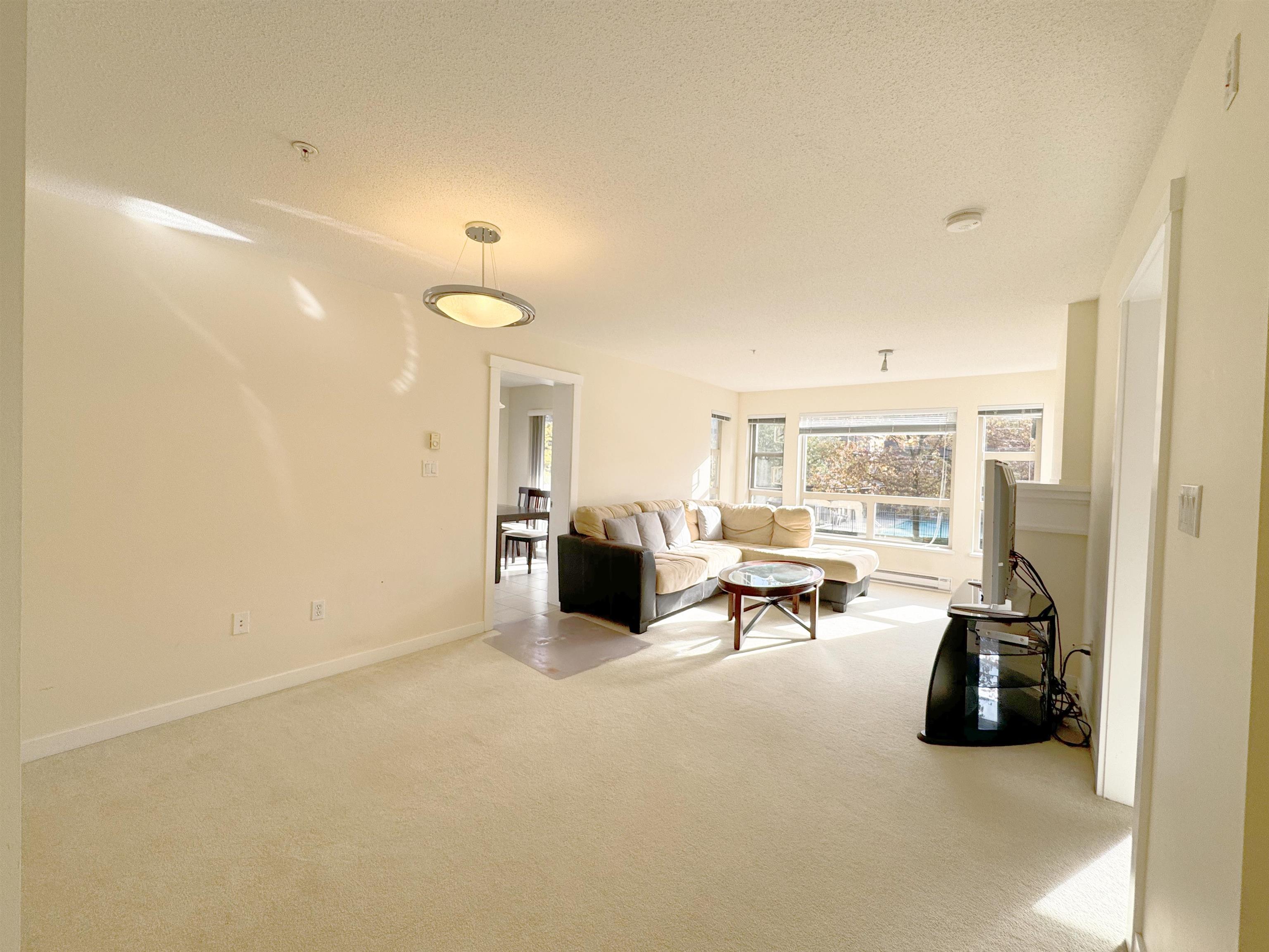 5113 GARDEN CITY ROAD, Richmond For Rent 3,000 Condos.ca