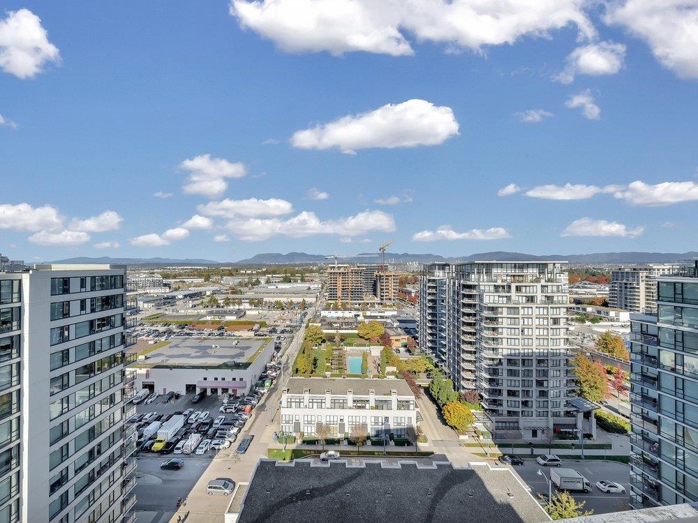 PH1 7979 FIRBRIDGE WAY, Richmond For Sale 1,249,800 Condos.ca
