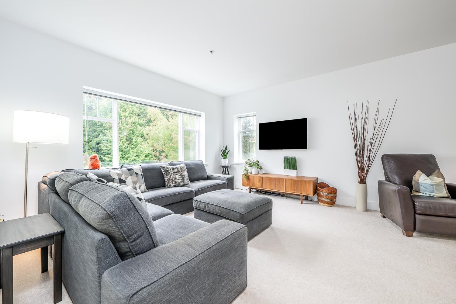 36 1200 EDGEWATER DRIVE, Squamish For Sale 1,059,900 Condos.ca