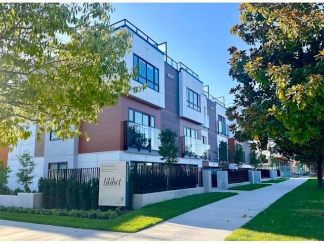 588 W 28TH STREET