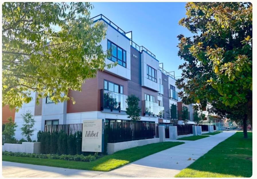 588 W 28TH STREET