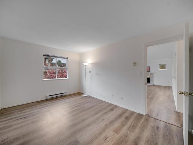 303 - 5078 IRVING STREET