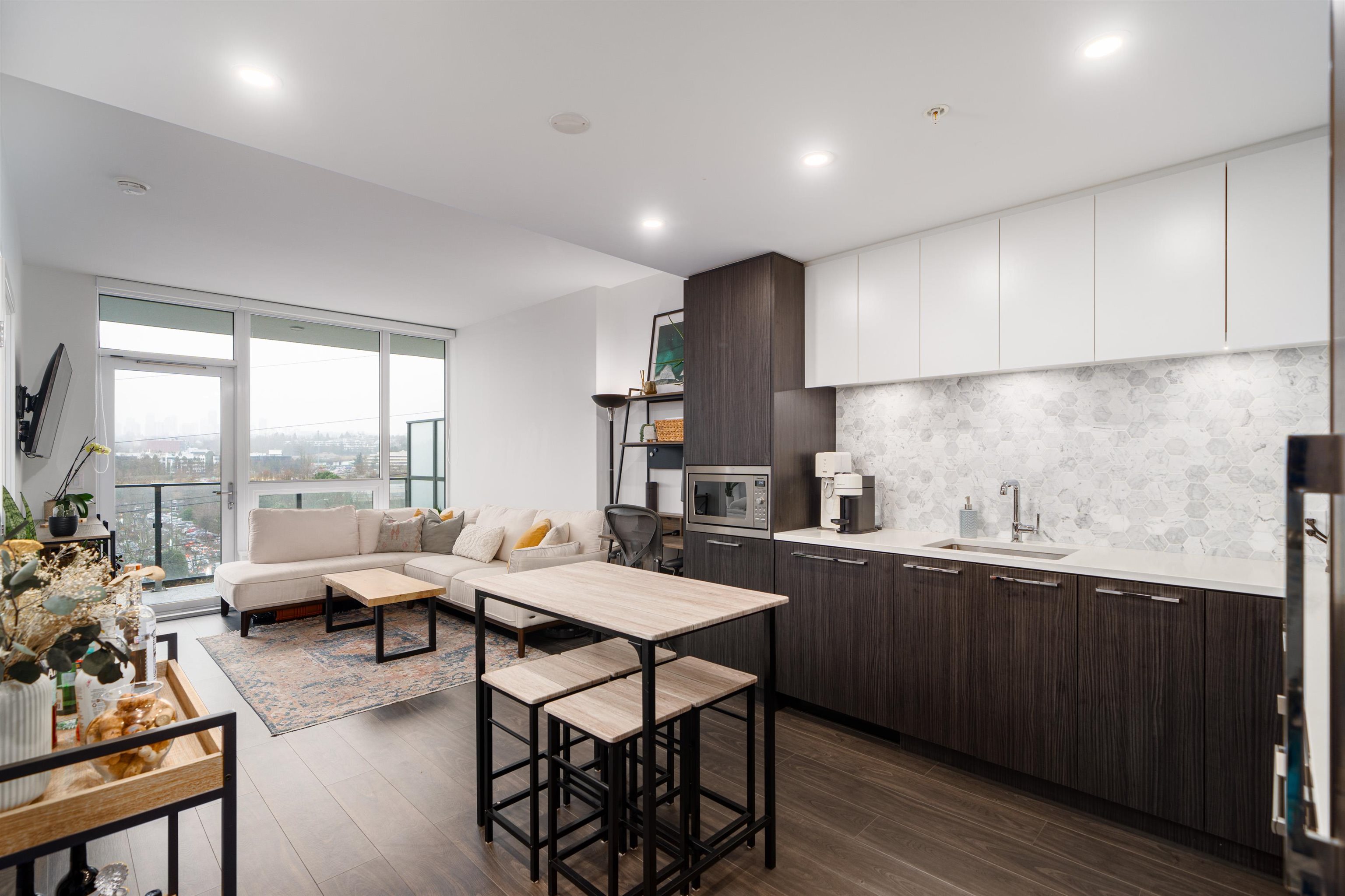 404 2425 ALPHA AVENUE, Burnaby For Sale 589,900 Condos.ca