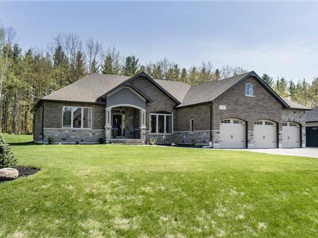 13 Ravine Dr