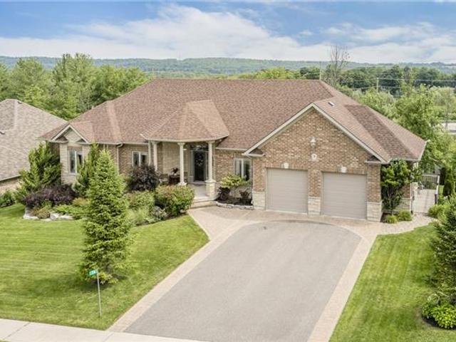 74 Glenhuron Dr