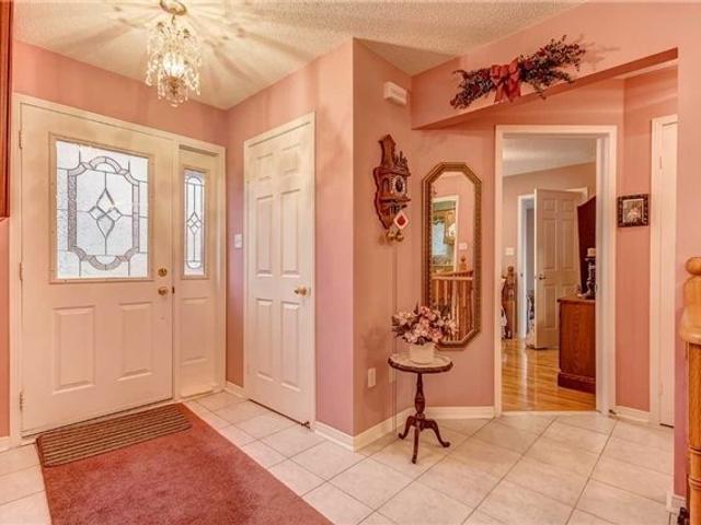 175 Livingstone St W