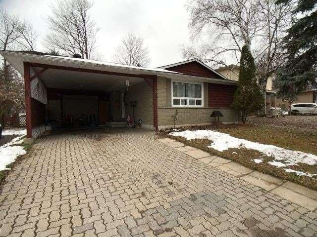 5 Daphne Cres