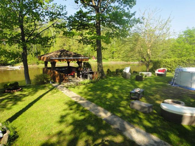 736 Oxbow Park Dr