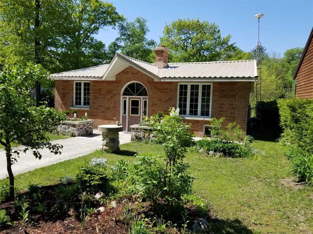 736 Oxbow Park Dr