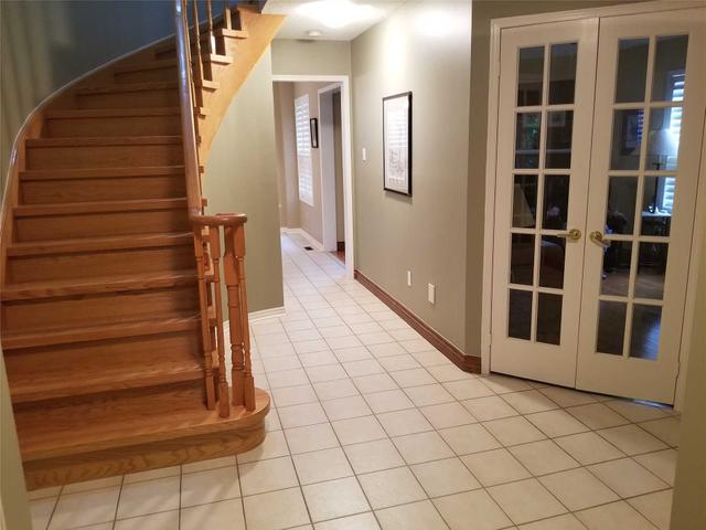 223 Livingstone St W