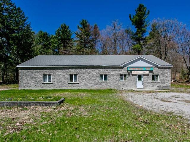 3656 Horseshoe Valley Rd W