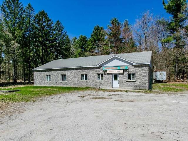 3656 Horseshoe Valley Rd W