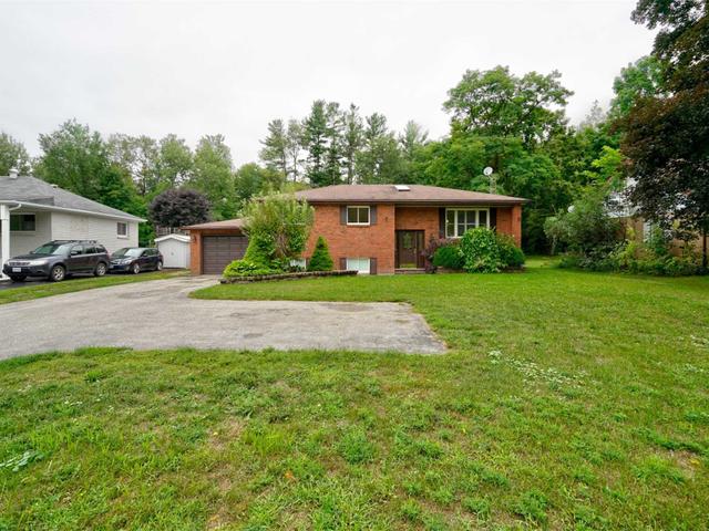 3922 Horseshoe Valley Rd W