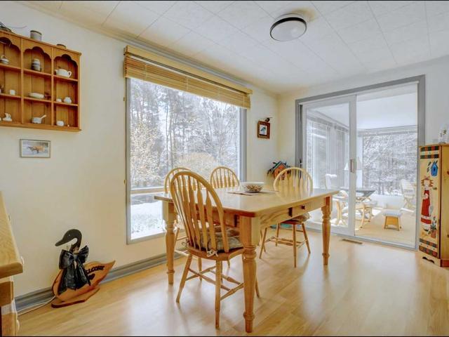 606 Midland Point Rd