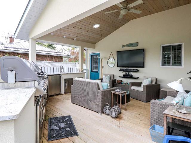 396 Couchiching Point Rd