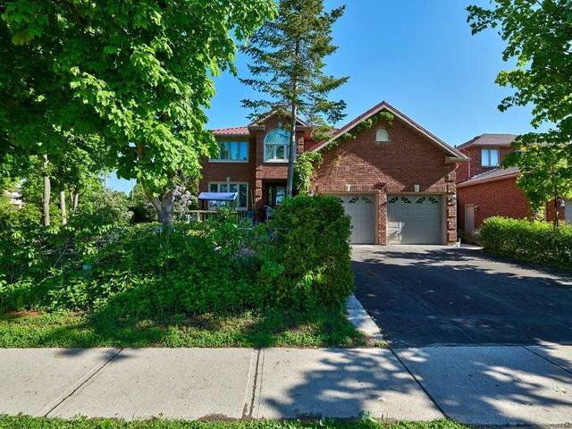 226 Livingstone St W