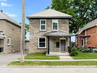 145 Mary St