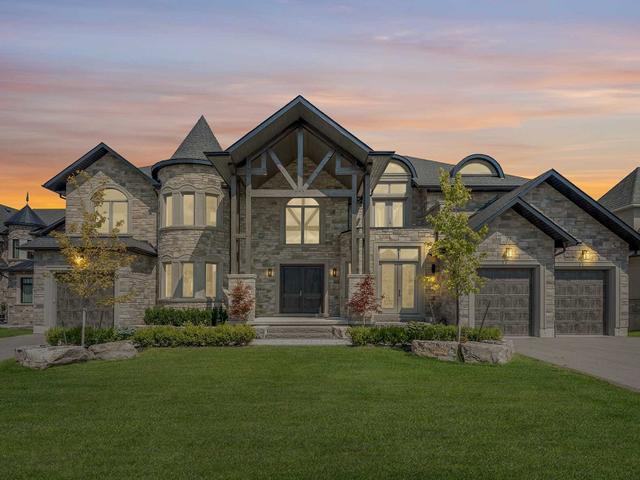 37 Plunkett Crt