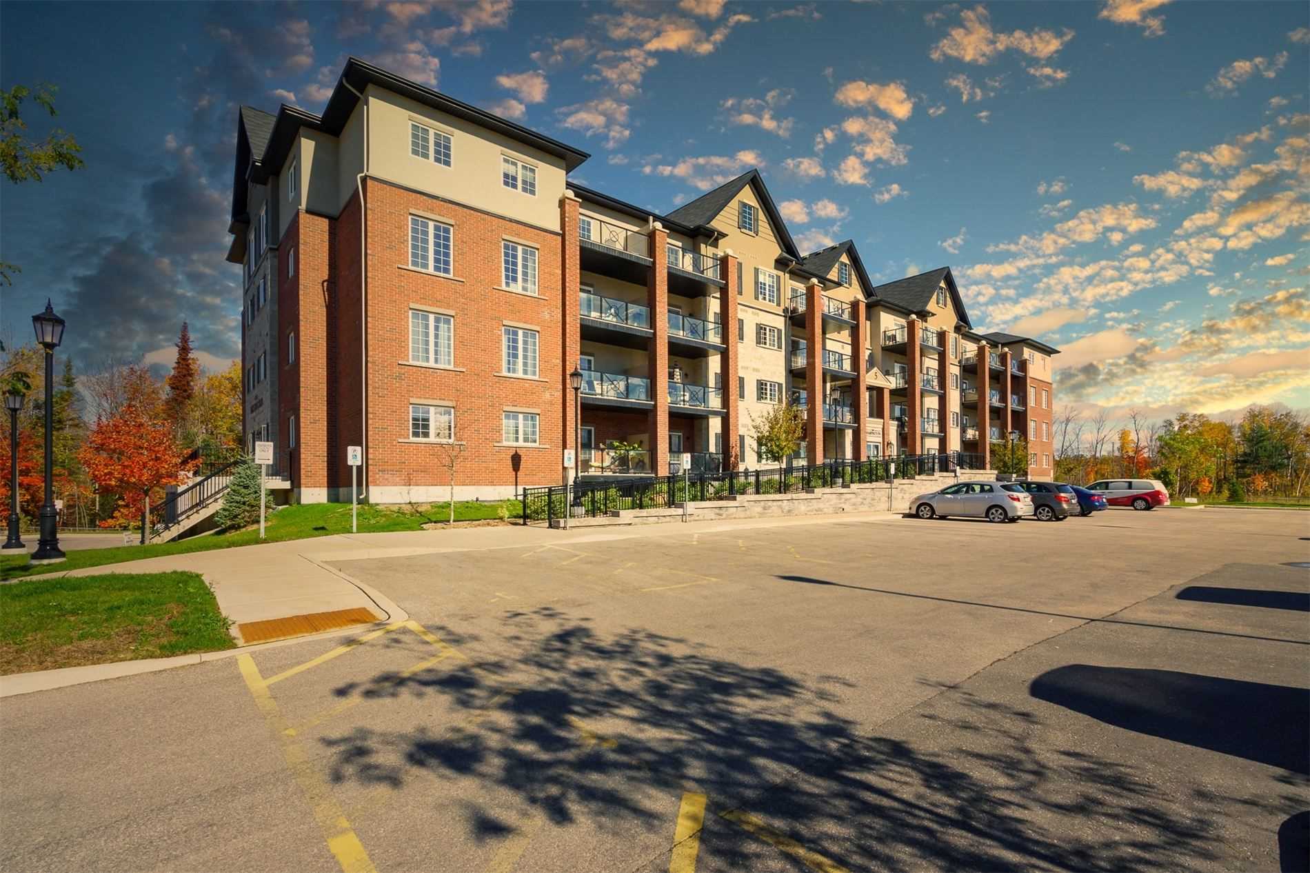301 5 Greenwich St, Barrie Sold, S4954877 Condos.ca