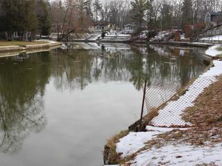 468 Oxbow Park Dr