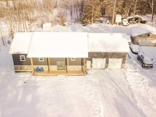 3348 Lake St George Blvd