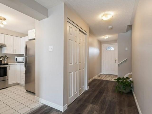 151 Black Cherry Cres