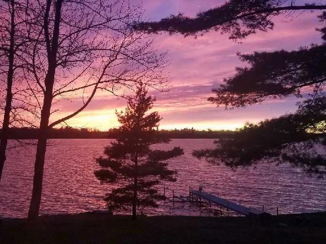 5802 Victoria Park Rd